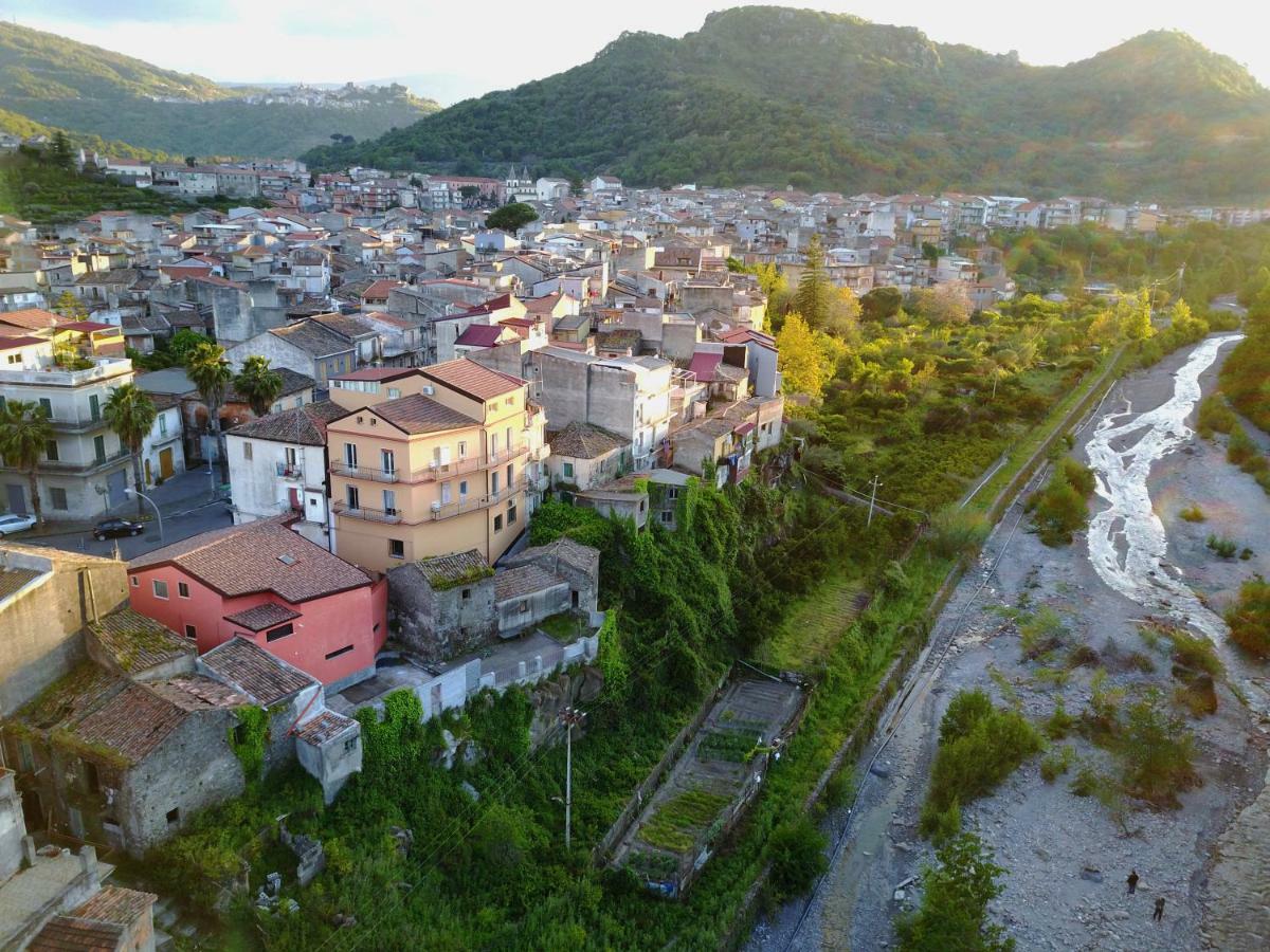 Casa Catena ฟรานกาวิลลา ดิ ซิชิเลีย ภายนอก รูปภาพ