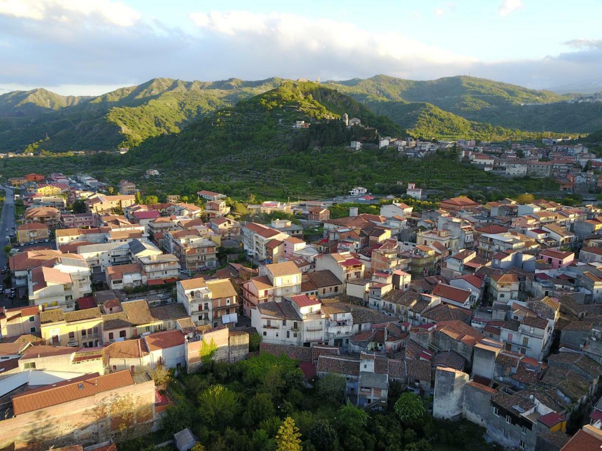 Casa Catena ฟรานกาวิลลา ดิ ซิชิเลีย ภายนอก รูปภาพ